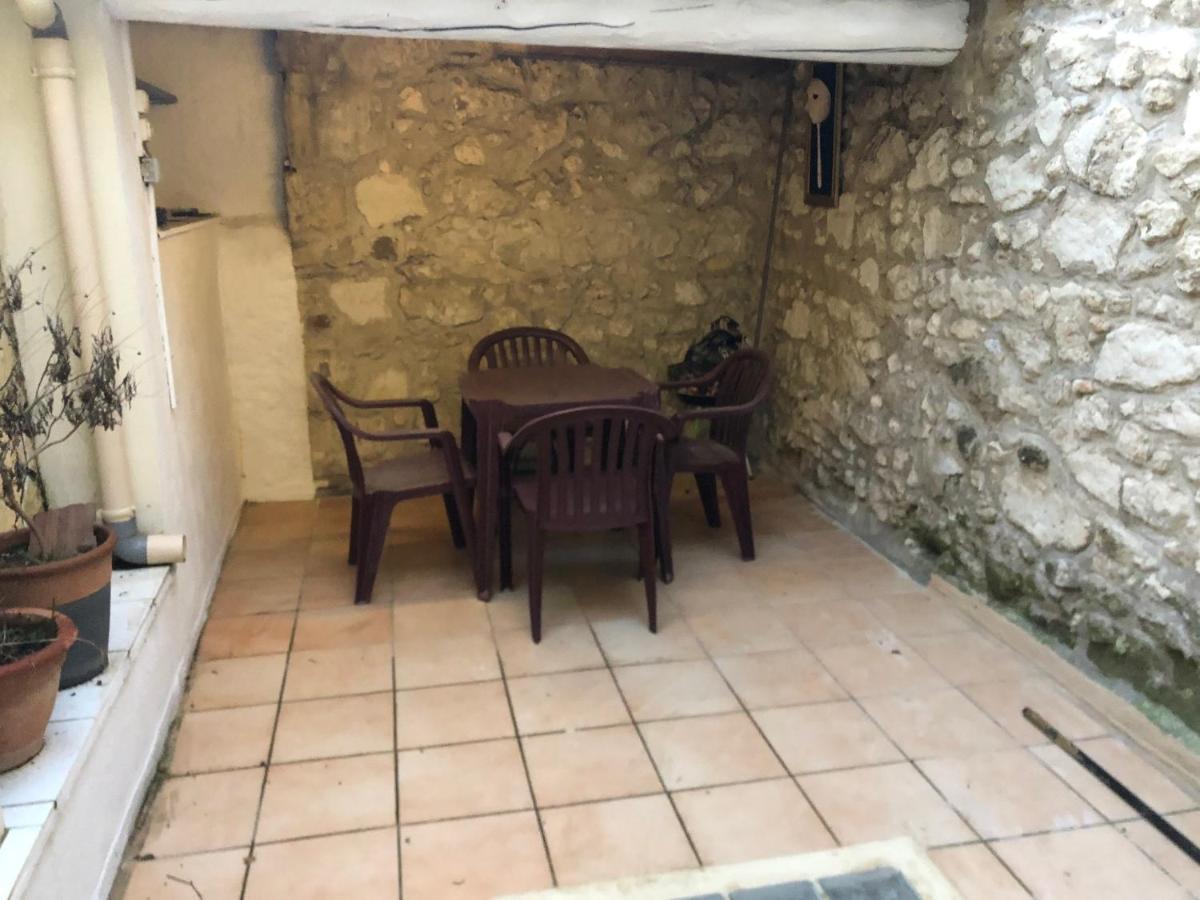 Apartmán Hoche Coursan Exteriér fotografie